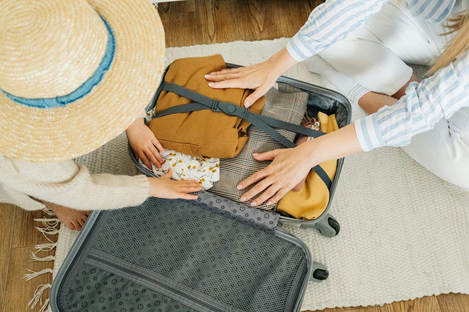 Family Travel: 15 Stress-Free Tips for Traveling With Kids in 2026
